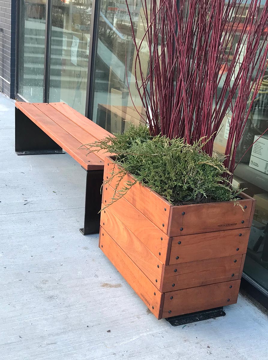 Boston American Handcraft bench and planter